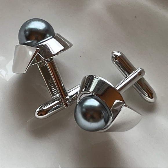 Vintage Swank MCM Grey Pearl Asymmetrical Swirl White Gold Plated Cuff Links - Picture 3 of 7